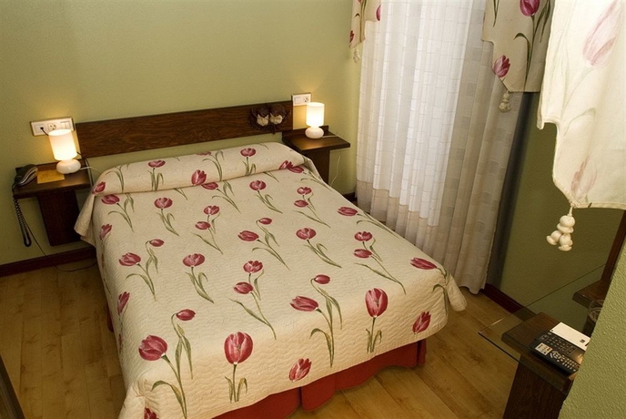 Imagen de la habitación del Hostal Concejo. Foto 5