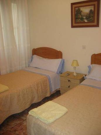 Imagen de la habitación del Hostal Conchita II. Foto 9
