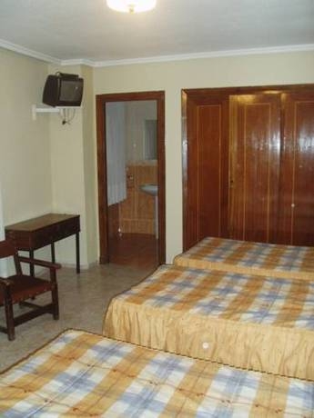 Imagen de la habitación del Hostal Conde David. Foto 2