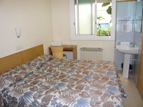 Imagen general del Hostal Conde Guell, Camp Nou. Foto 4