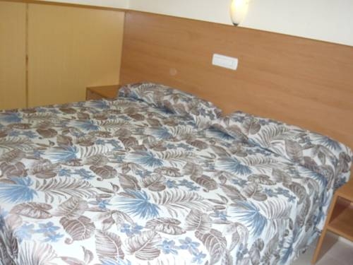 Imagen general del Hostal Conde Guell, Camp Nou. Foto 5