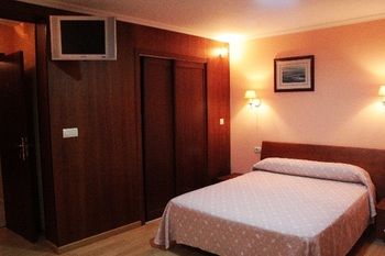 Imagen de la habitación del Hostal Conde Rey. Foto 4