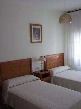 Imagen de la habitación del Hostal Conde Rey. Foto 5