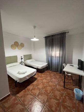 Imagen general del Hostal Corper Navalcarnero. Foto 8