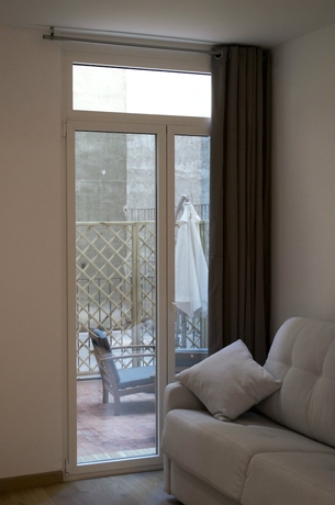 Imagen de la habitación del Hostal Cosmopolitan Boutique Rambla. Foto 7