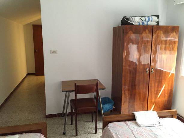 Imagen de la habitación del Hostal Costa Azul, Santiago de Compostela. Foto 10