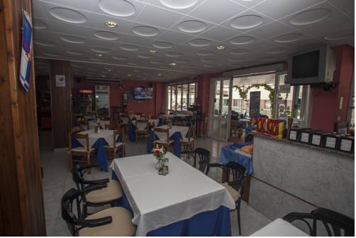 Imagen de la habitación del Hostal Costa Blanca, Figueretas. Foto 10