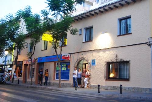 Imagen general del Hostal Costabella, Fuengirola. Foto 9