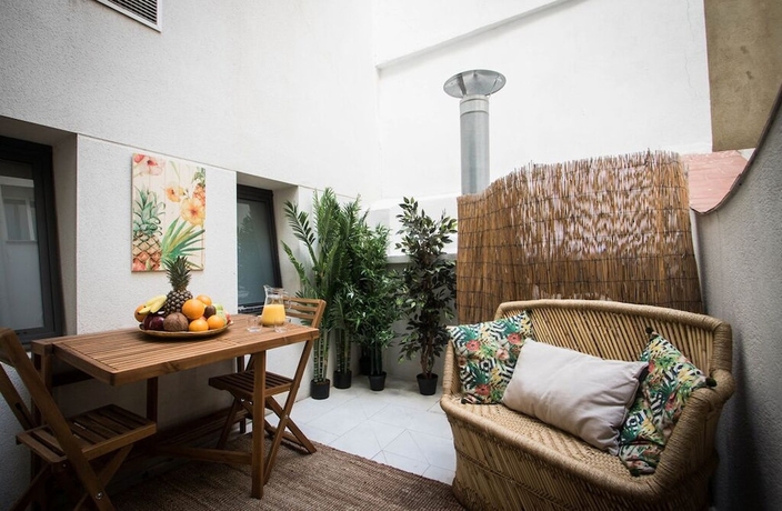 Imagen de la habitación del Hostal Cosy Rooms Embajador. Foto 16