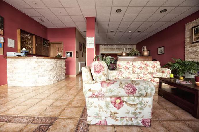 Imagen de los interiores del Hostal Covadonga, Cangas de On&iacute;s. Foto 12