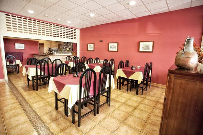 Imagen del bar/restaurante del Hostal Covadonga, Cangas de Onis. Foto 4