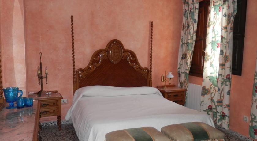 Imagen general del Hostal Crucica. Foto 2