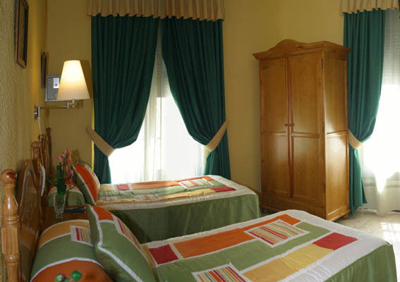 Imagen general del Hostal Cruz Sol. Foto 2