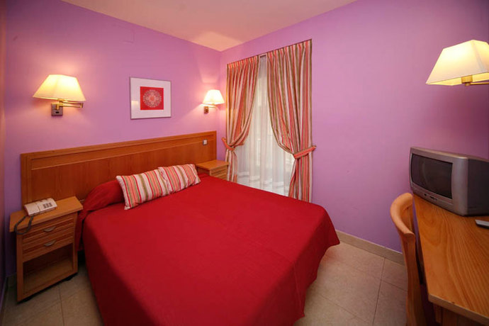 Imagen general del Hostal Cruz Sol. Foto 4