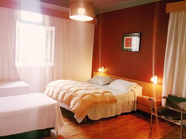Imagen de la habitación del Hostal DE LA COSTA, VILLA CARLOS PAZ. Foto 4