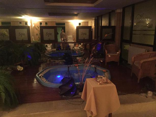 Imagen de los interiores del Hostal DEL SOL, San Bernardo. Foto 5