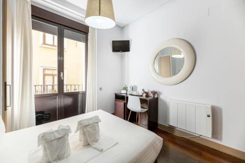 Imagen de la habitación del Hostal Das Barbieri. Foto 3