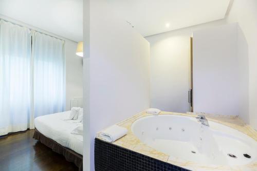 Imagen de la habitación del Hostal Das Barbieri. Foto 7