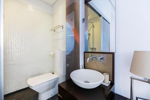Imagen de la habitación del Hostal Das Barbieri. Foto 13