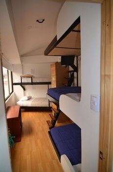 Imagen de la habitación del Hostal De La 57. Foto 8