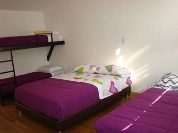 Imagen de la habitación del Hostal De La 57. Foto 10