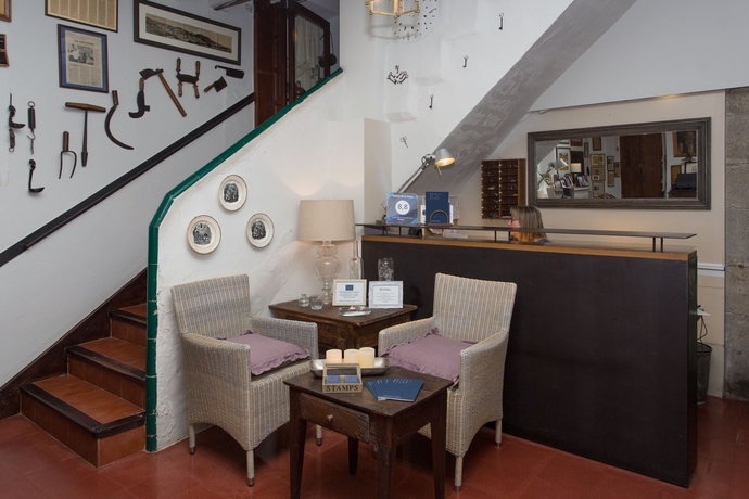 Imagen de los interiores del Hostal De La Plaça. Foto 18