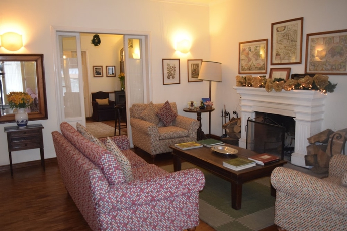 Imagen de los interiores del Hostal De La Rabida. Foto 17