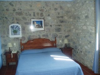 Imagen de la habitación del Hostal De La Rovira. Foto 5