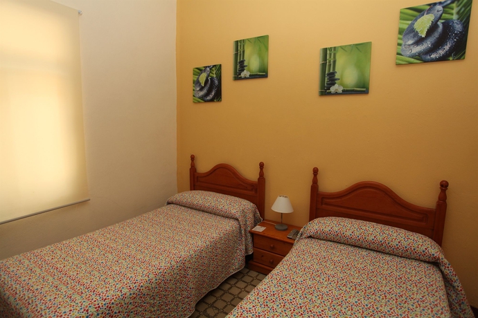Imagen de la habitación del Hostal De Las Heras, Badajoz. Foto 3