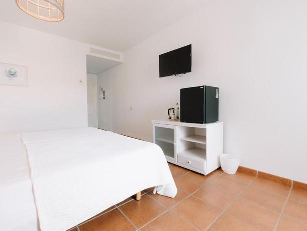 Imagen de la habitación del Hostal Del Cabo. Foto 5