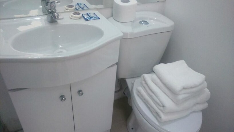 Imagen de la habitación del Hostal Del Rio, CONCEPCION. Foto 8