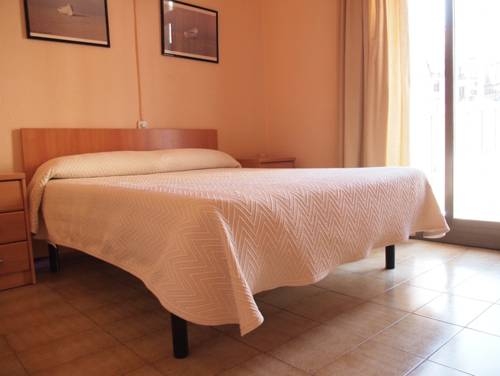 Imagen de la habitación del Hostal Delfos. Foto 9