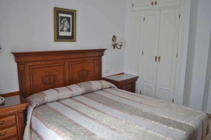 Imagen de la habitación del Hostal Dianes. Foto 6