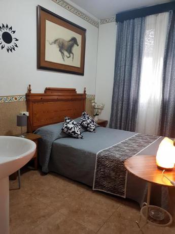 Imagen general del Hostal Diaz. Foto 5