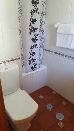 Imagen de la habitación del Hostal Don Diego, Ávila. Foto 7