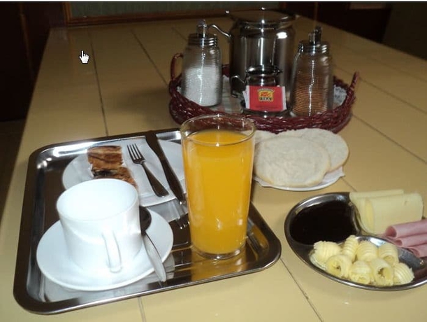 Imagen del bar/restaurante del Hostal Don Guillermo. Foto 3