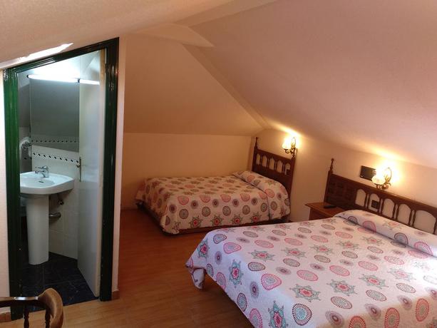 Imagen de la habitación del Hostal Don Jaime I y II. Foto 5