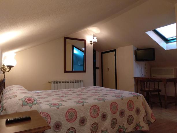 Imagen de la habitación del Hostal Don Jaime I y II. Foto 6
