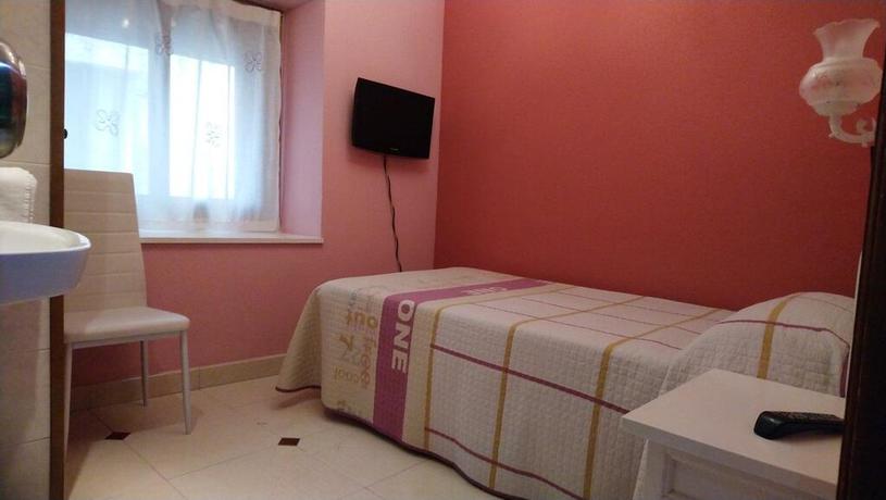 Imagen de la habitación del Hostal Don Jaime I y II. Foto 9