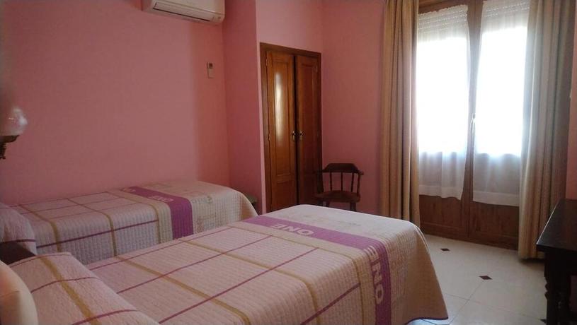 Imagen de la habitación del Hostal Don Jaime I y II. Foto 14