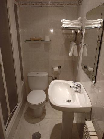 Imagen de la habitación del Hostal Don Jaime II. Foto 10