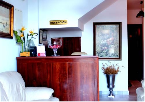 Imagen general del Hostal Don Juan, Torre del Mar. Foto 6