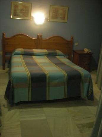 Imagen general del Hostal Dona Feli. Foto 8