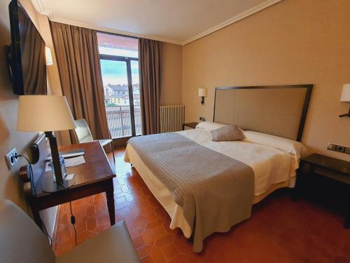 Imagen de la habitación del Hostal Do&ntilde;a Juana, &Aacute;greda. Foto 5