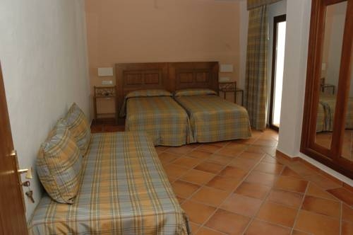 Imagen de la habitación del Hostal Doña Lola Marina. Foto 6