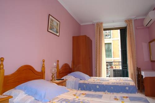 Imagen general del Hostal Dos Naciones. Foto 2