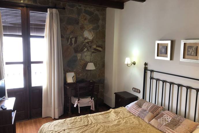 Imagen general del Hostal Dosca. Foto 5