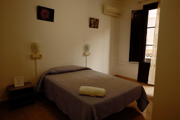 Imagen de la habitación del Hostal Dragonfly Bcn. Foto 15