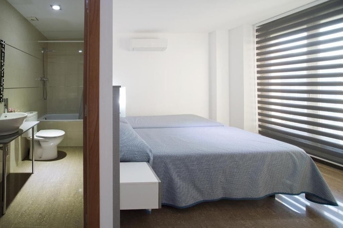 Imagen de la habitación del Hostal Drassanes. Foto 14