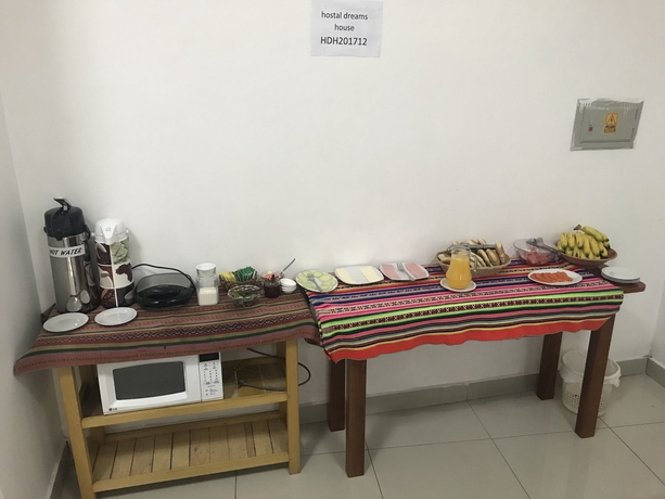 Imagen del bar/restaurante del Hostal Dreams House. Foto 4